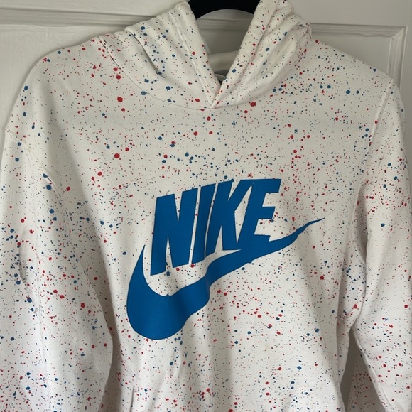 Nike hooded sweatshirt - Picture 3 of 4